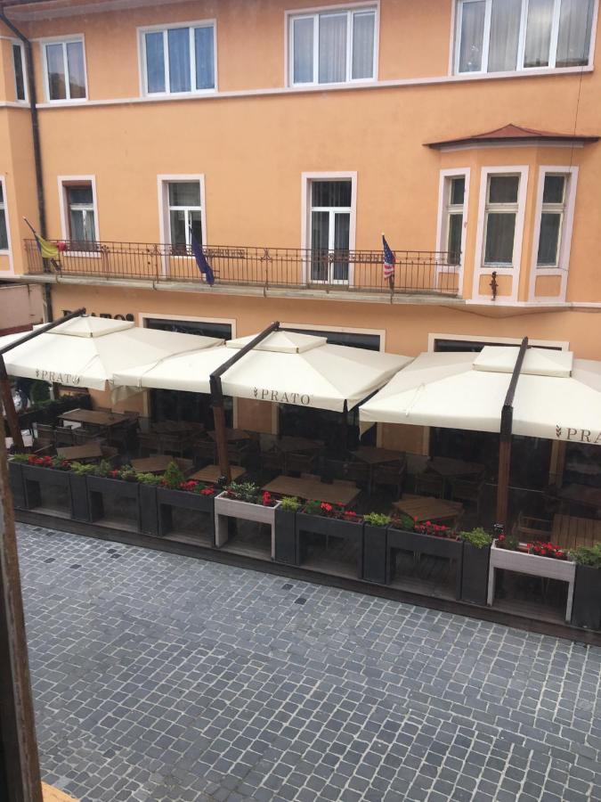 Aristocrat Vintage Apartment Brașov Exterior foto